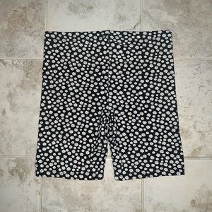 Topshop Daisy Bike Shorts, Color: Black, Size: L (12)